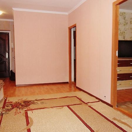 Ahmetova 10 Apartman Krasnoye Pole Kültér fotó