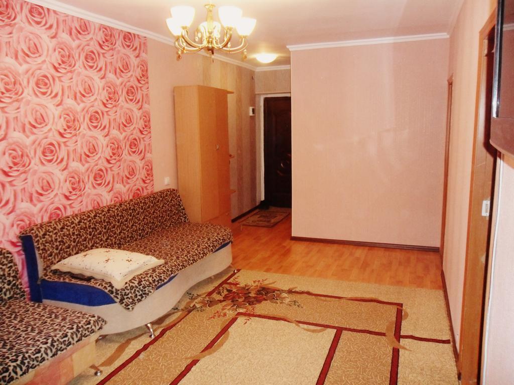 Ahmetova 10 Apartman Krasnoye Pole Kültér fotó